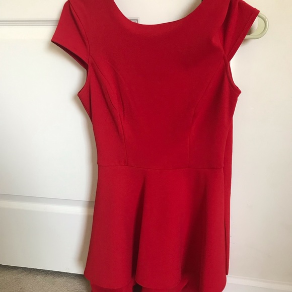 Red formal dress - Picture 4 of 4